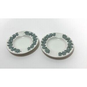 Wedgwood Of Etruria & Barlaston Embossed Queens Ware Mini Ashtrays 3.5” Diameter